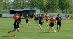 Kinderfußball für Mädchen und Knaben